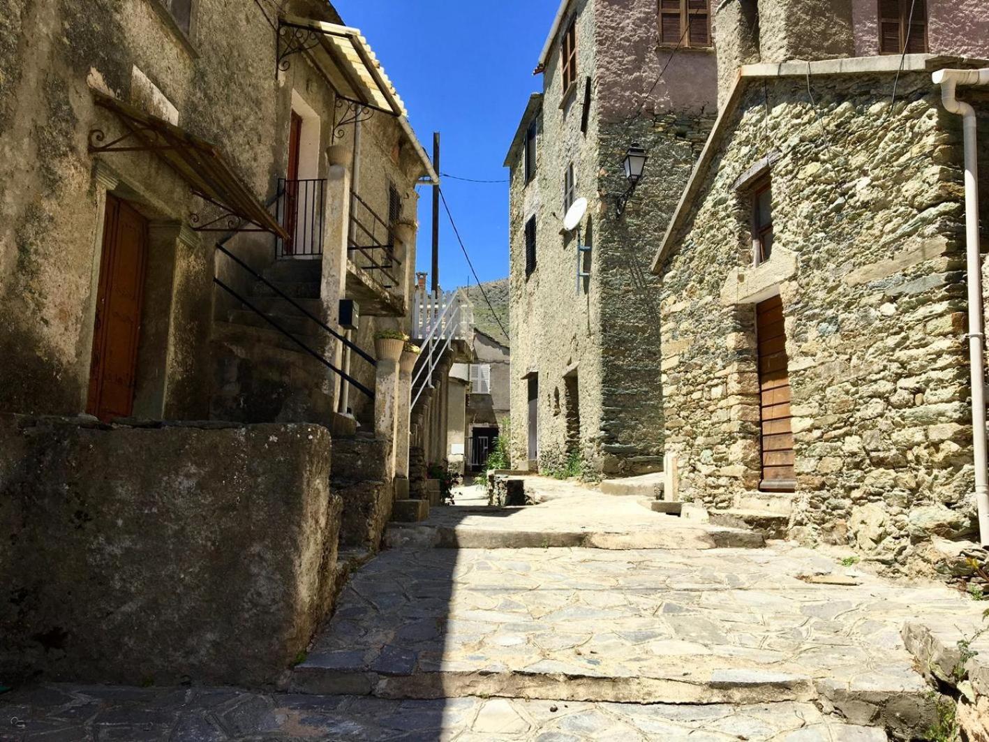 Nuits Magiques Au Village Entre Mer Et Montagnes Bigorno Exteriér fotografie